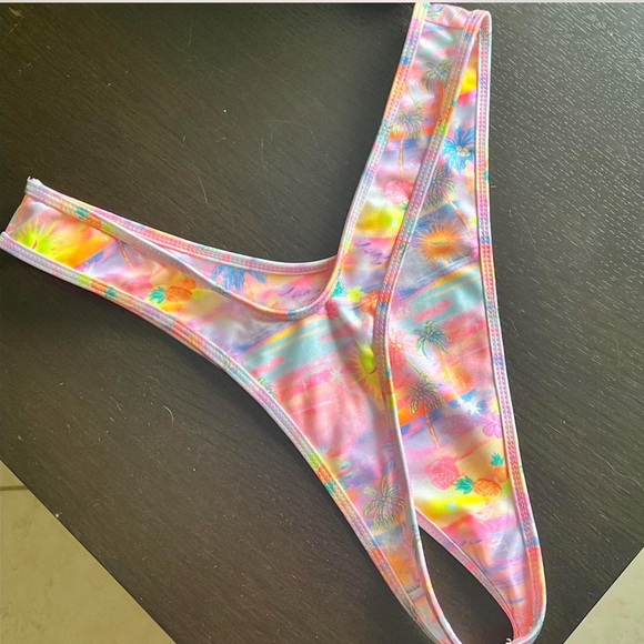 SOLD - Picture 4 of 5